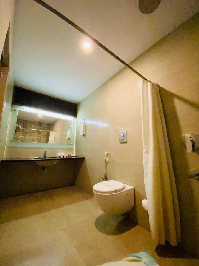 Hotel Ajay International Allāhābād Junction Zewnętrze zdjęcie