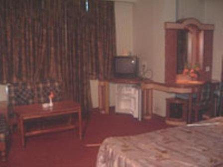 Hotel Ajay International Allāhābād Junction Pokój zdjęcie