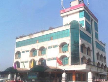 Hotel Ajay International Allāhābād Junction Zewnętrze zdjęcie